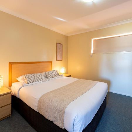 Villa Nova Motel Toowoomba Buitenkant foto