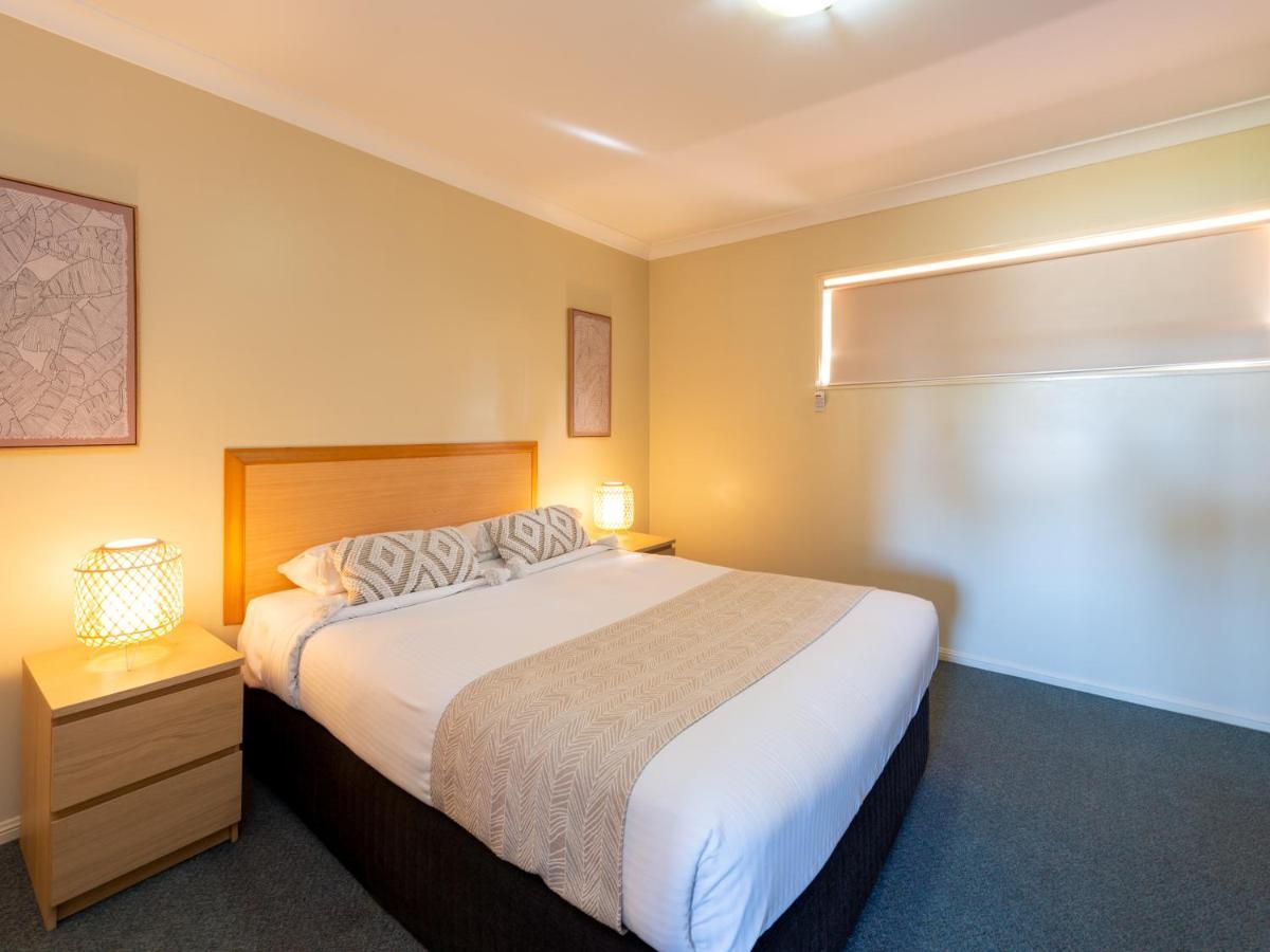 Villa Nova Motel Toowoomba Buitenkant foto