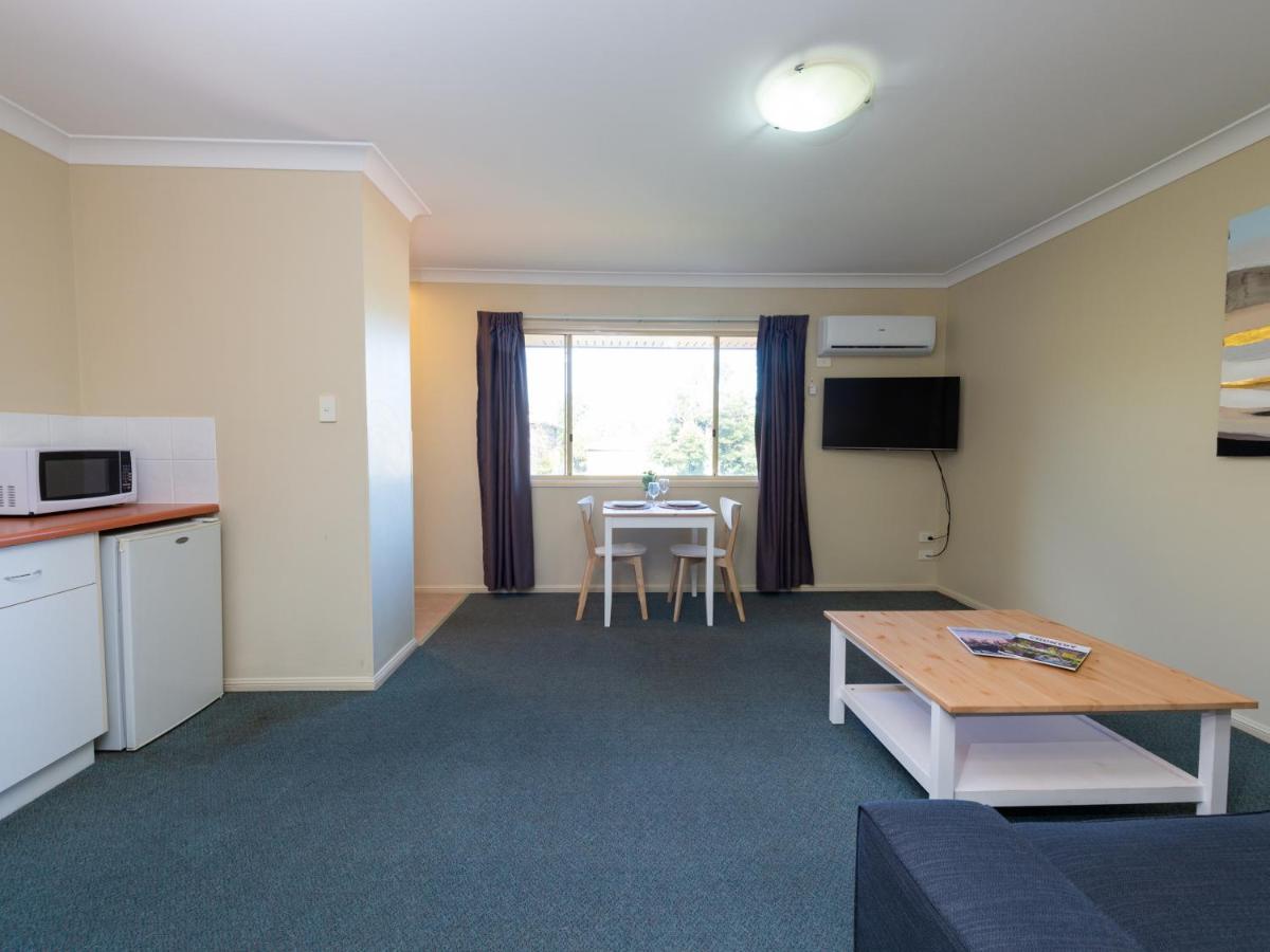 Villa Nova Motel Toowoomba Buitenkant foto