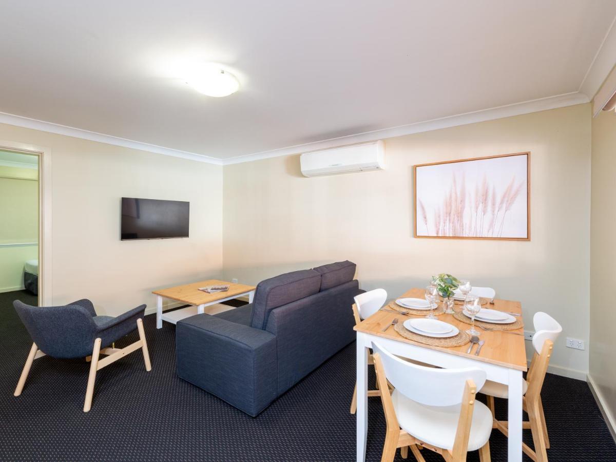 Villa Nova Motel Toowoomba Buitenkant foto