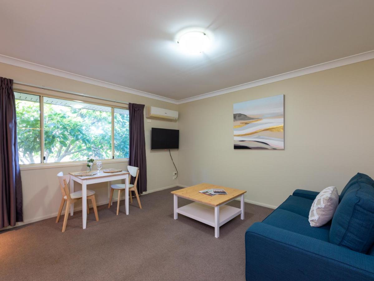 Villa Nova Motel Toowoomba Buitenkant foto