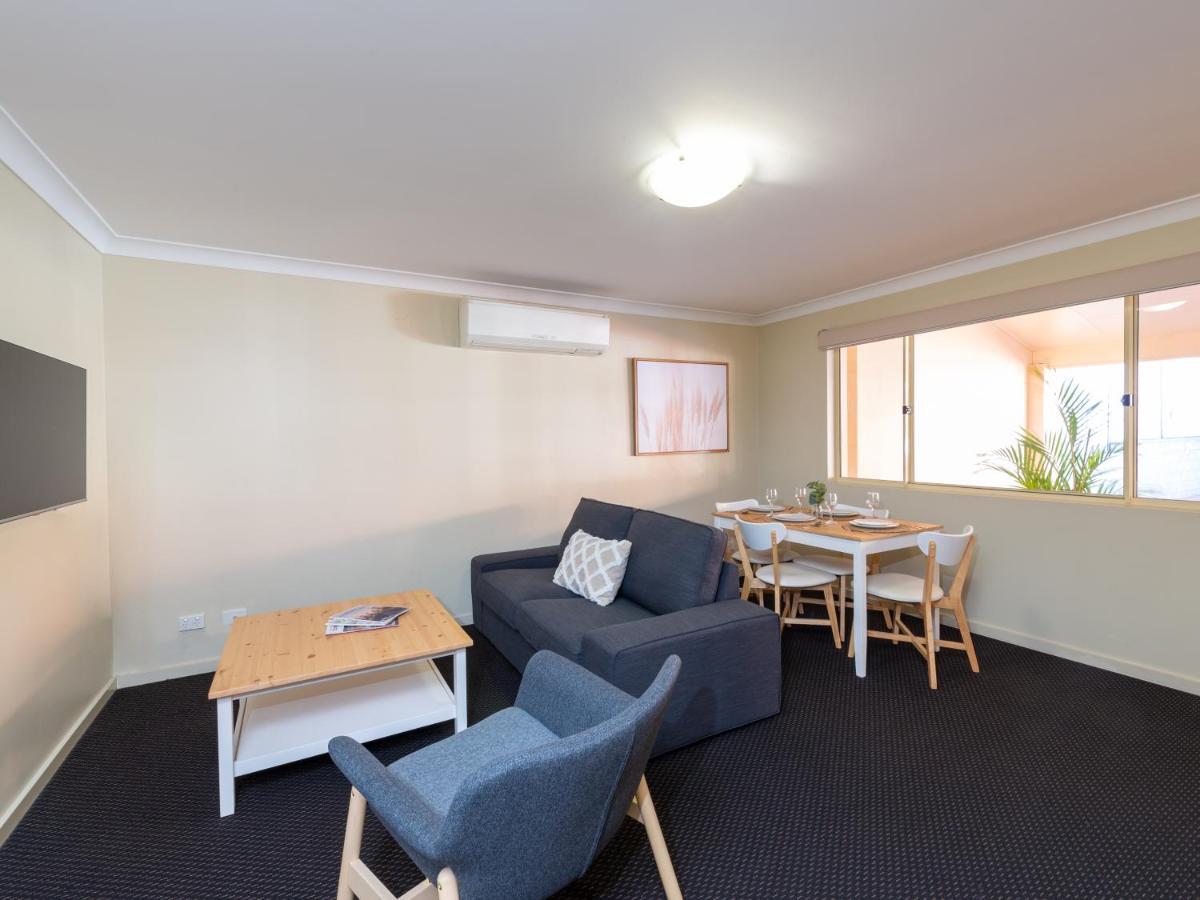 Villa Nova Motel Toowoomba Buitenkant foto