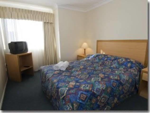 Villa Nova Motel Toowoomba Buitenkant foto