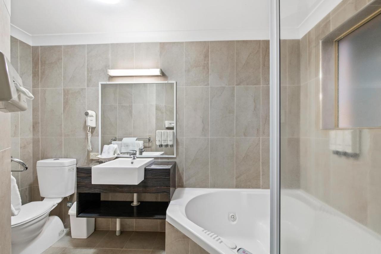 Villa Nova Motel Toowoomba Buitenkant foto