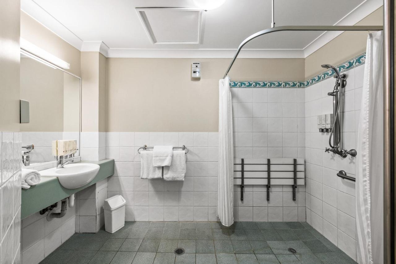Villa Nova Motel Toowoomba Buitenkant foto